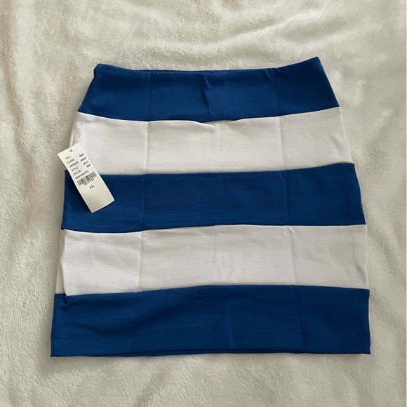 Bold Blue and White Striped Mini Skirt PacSun NWT - Picture 1 of 4